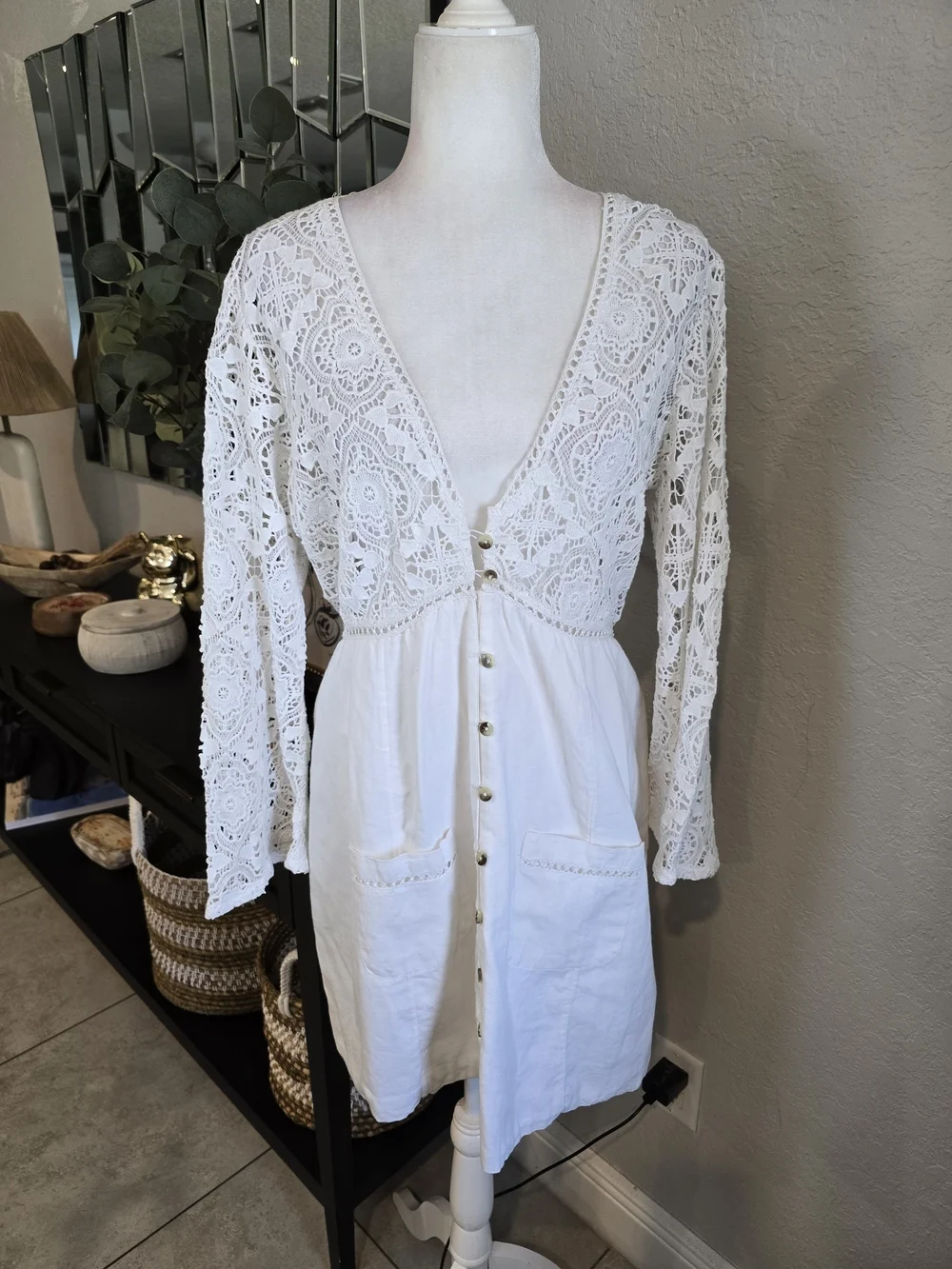 Free People Women’s Shrimpton White Crochet Mini Dress Tie Back Pockets L